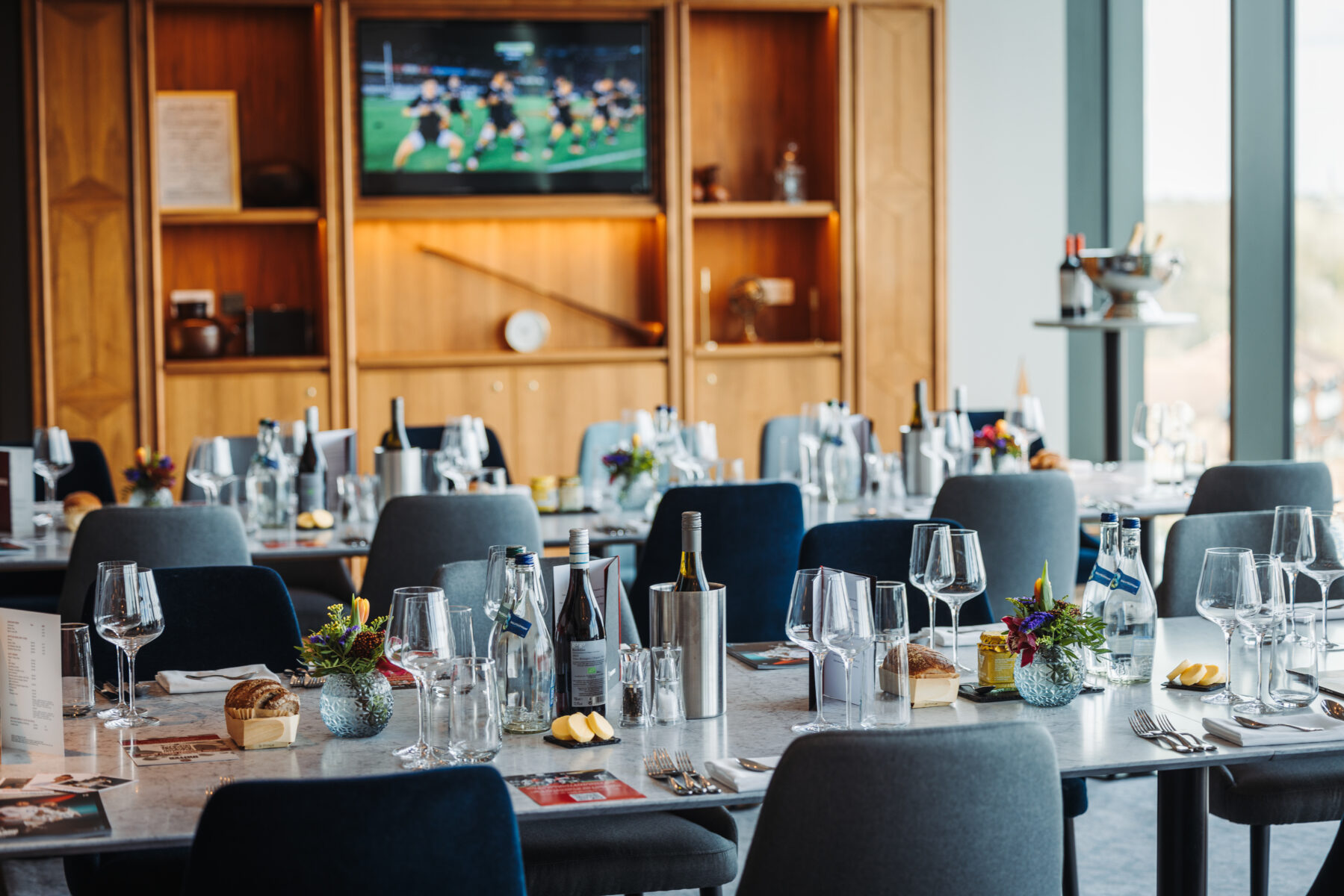 LUXURIALIFESTYLE MAGAZINE WELCOMES KEITH PROWSE SPORTS & EVENT HOSPITALITY PROVIDER
