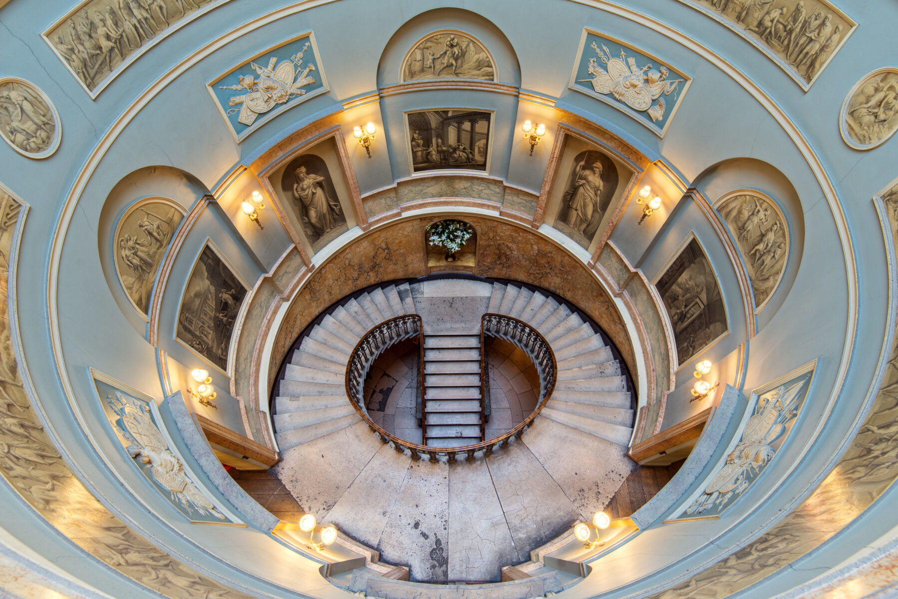 OBO Luxury MAGAZINE REVIEWS HOME HOUSE PRIVATE MEMBERS CLUB IN LONDON